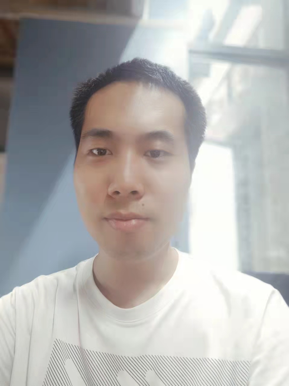 Zhaohua Liu